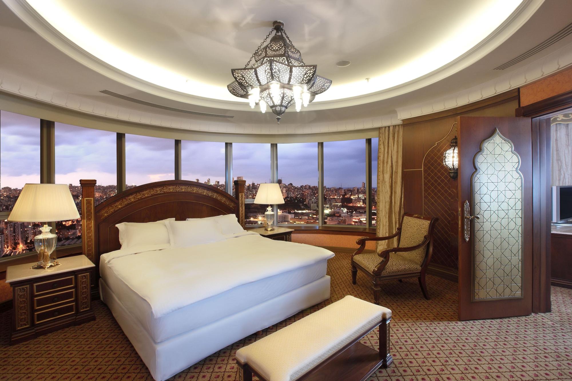 Hotel Al Habtoor Grand
