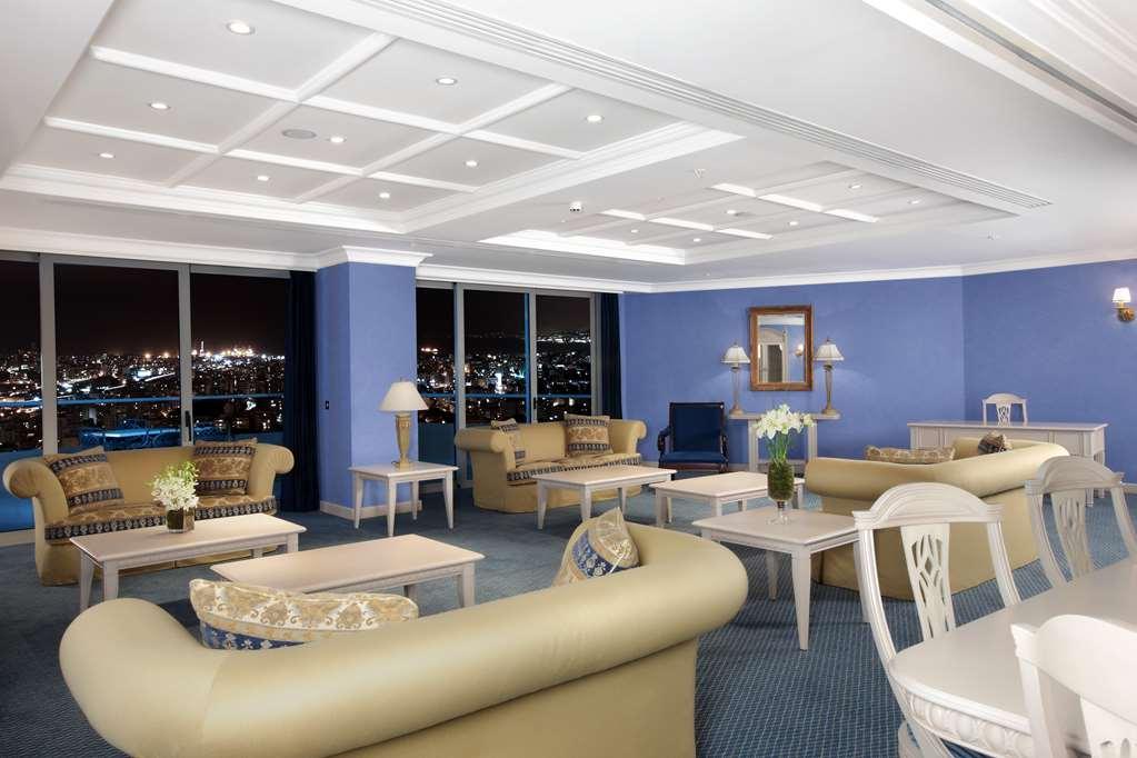 Hotel Al Habtoor Grand 5*
